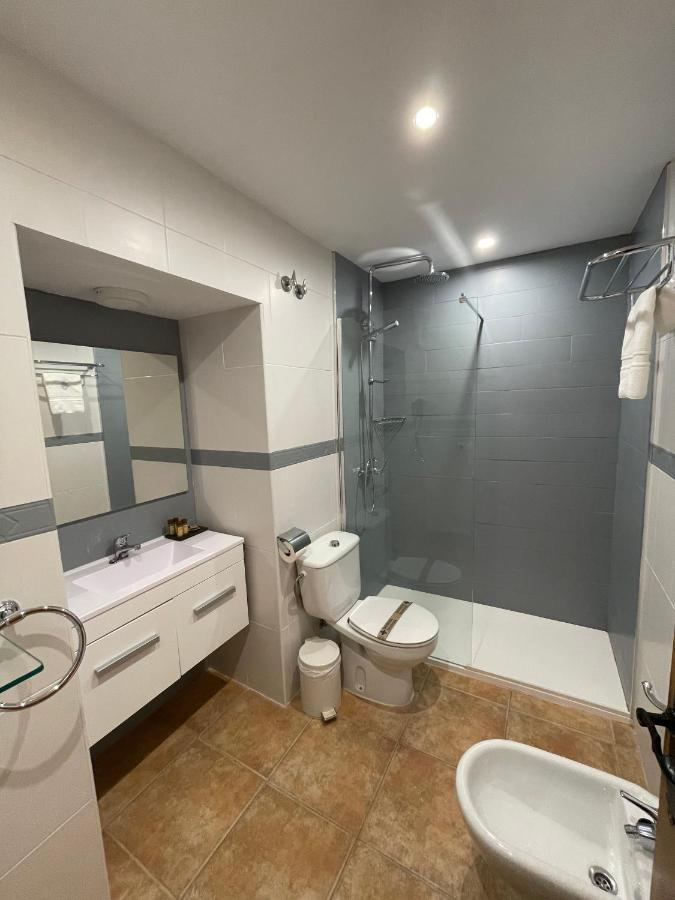 Hotel Monasterio De Tejeda Garaballa Bagian luar foto