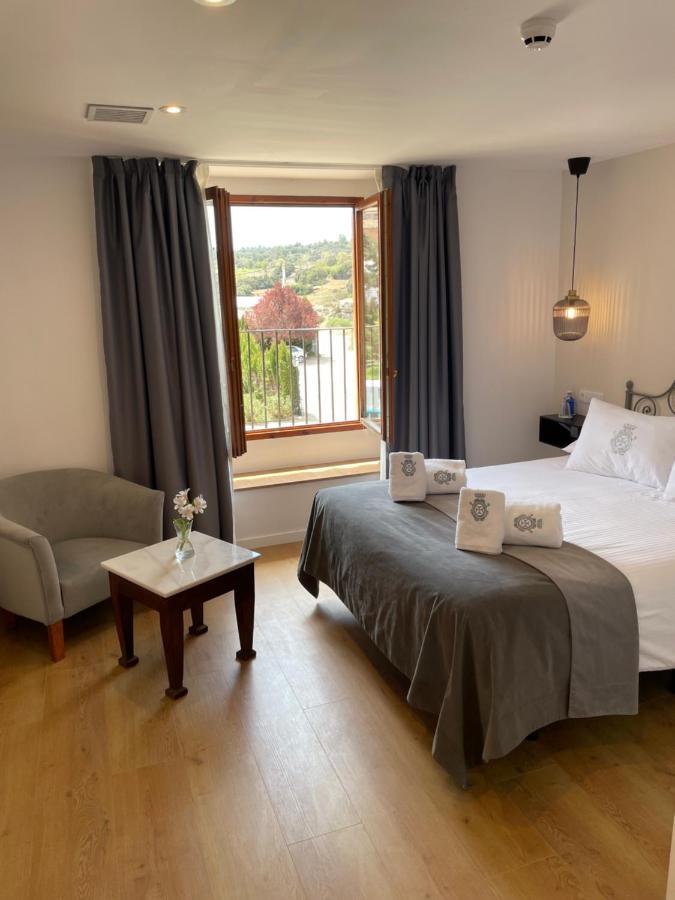 Hotel Monasterio De Tejeda Garaballa Bagian luar foto